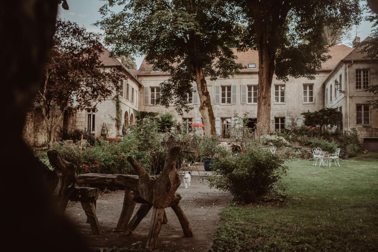 La Fontaine Racine - Chambres D'Hotes La Ferte-Milon Luaran gambar