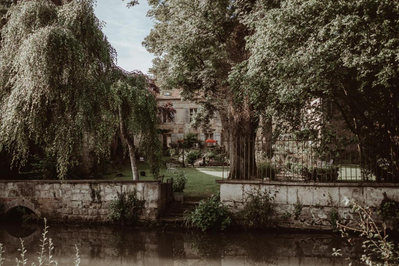 La Fontaine Racine - Chambres D'Hotes La Ferte-Milon Luaran gambar
